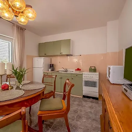 Appartement Matija *