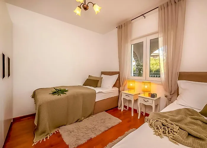 Apartment Matija Rogoznica (Sibenik-Knin)